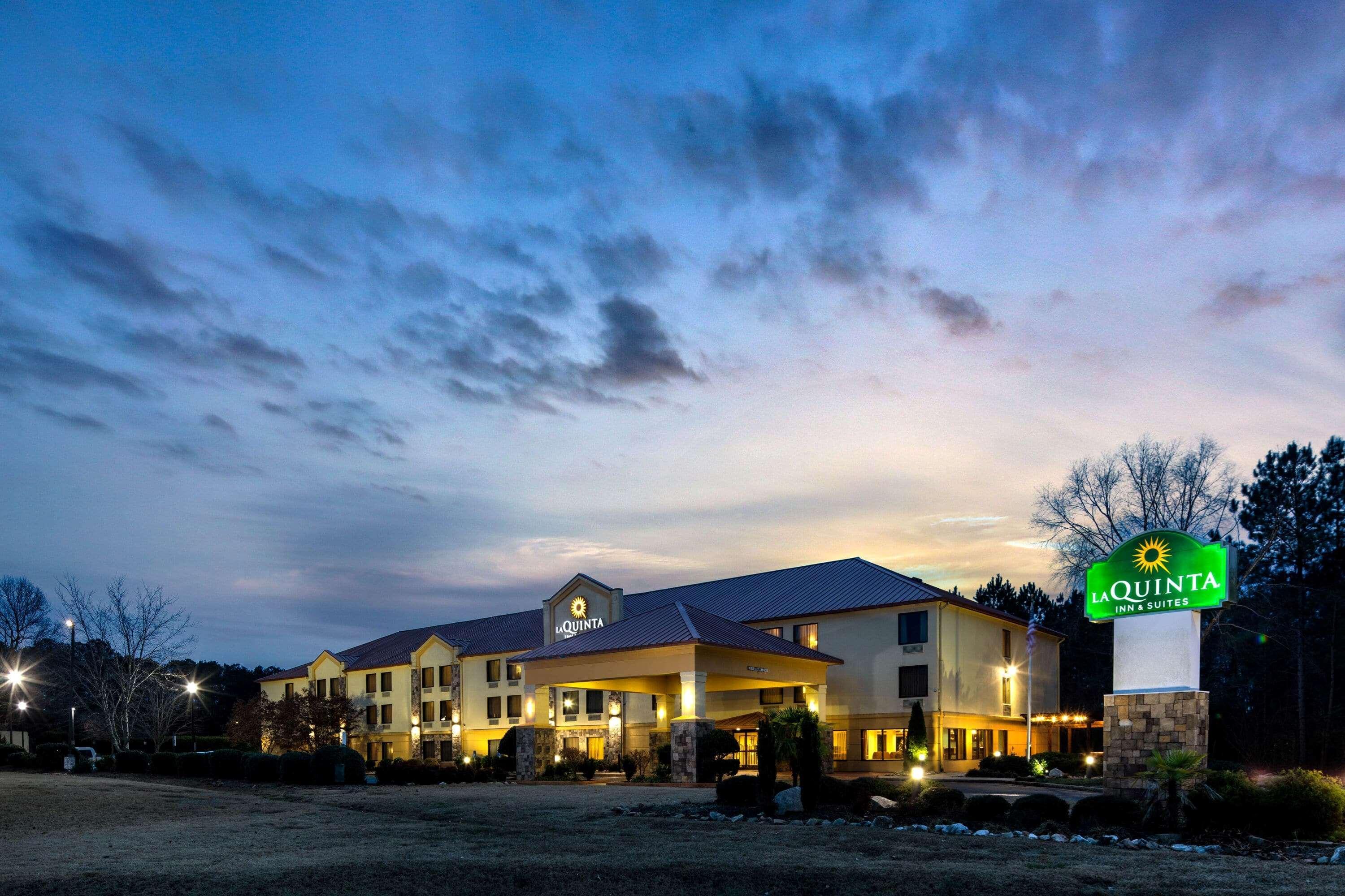 La Quinta By Wyndham Lagrange / I-85 Hotel Exterior photo